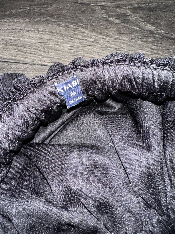 Jupe noir - photo numéro 2