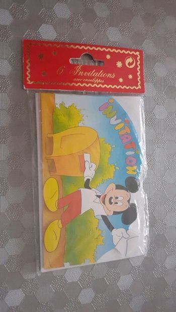 6 cartes d'invitations avec enveloppes Neuf