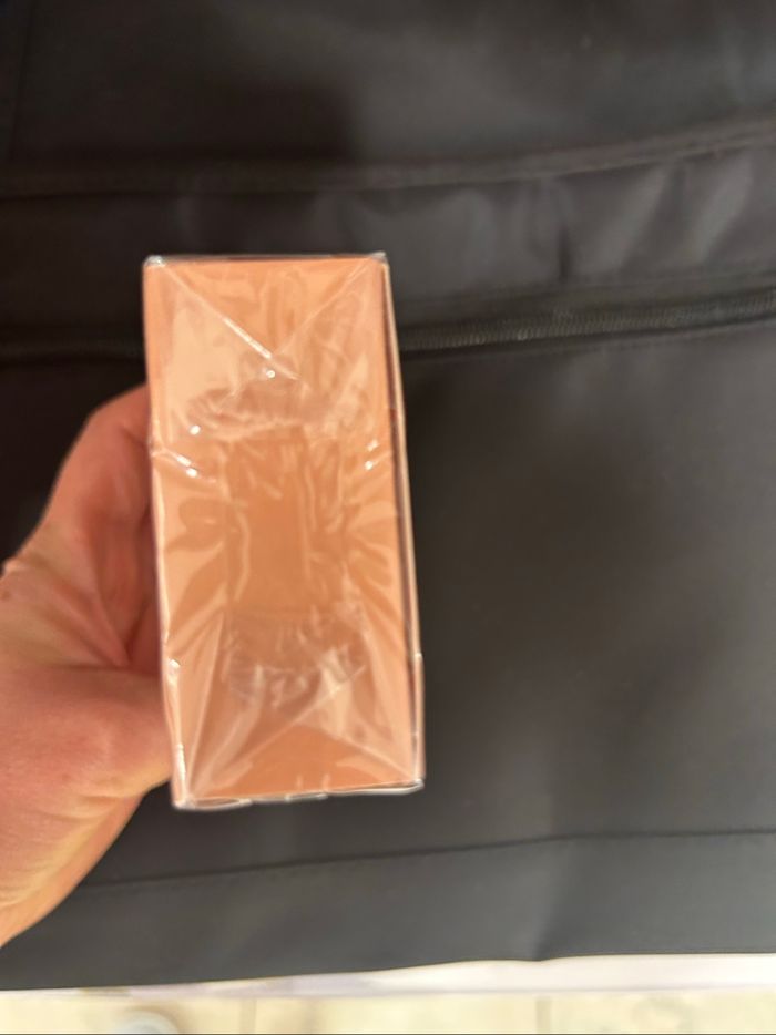 Sweet Tooth BY SABRINA CARPENTER - photo numéro 4