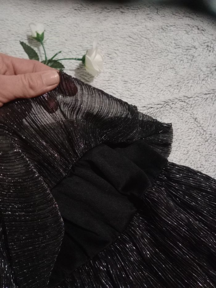 Jupe 8 ans noire argenté c84 - photo numéro 4