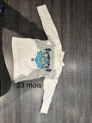 T-shirt