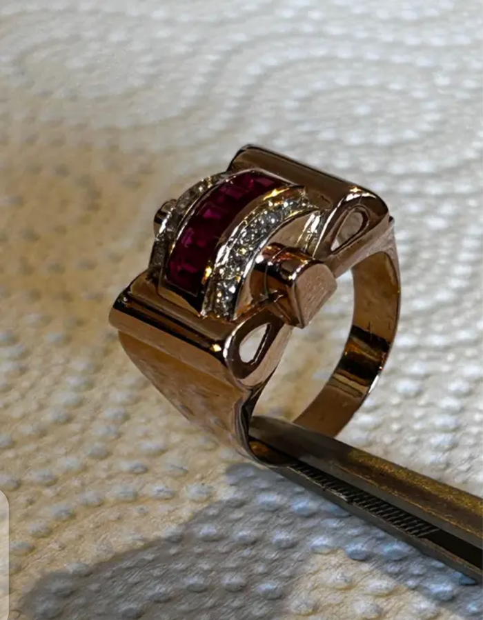 Bague ornée de rubis et de diamants - photo numéro 4
