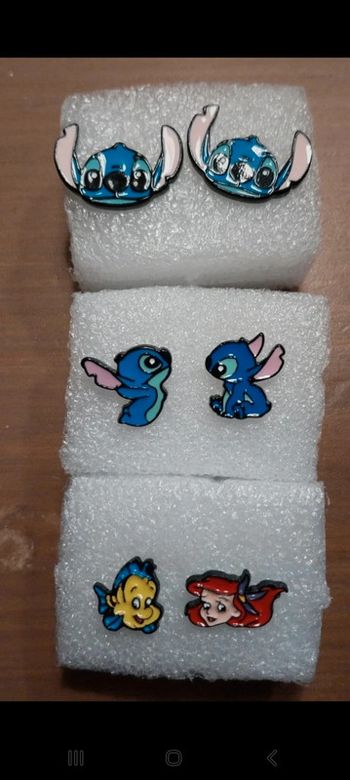 Boucles d'oreilles disney stitch ou ariel