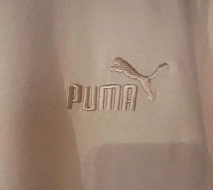 T-shirt tee shirt taille L Puma État Neuf - photo numéro 2