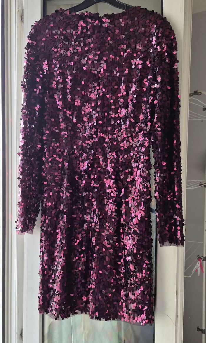 Robe Mango à sequin neuf  taille 38. - photo numéro 2