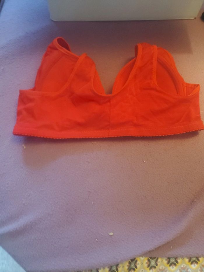 Soutien gorge - photo numéro 3