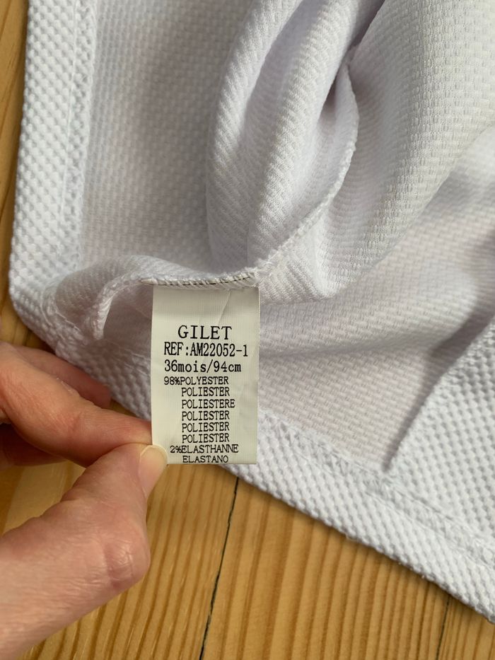 Gilet blanc manches courtes 3 ans / 36 mois - photo numéro 3