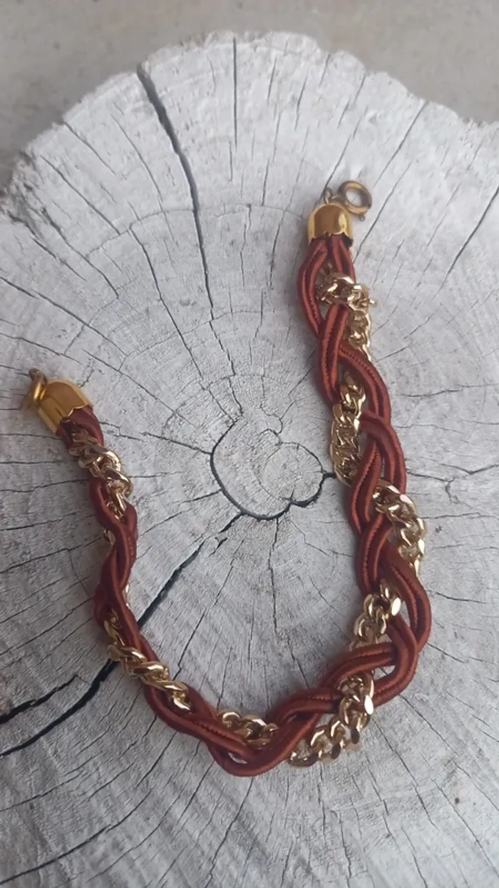 Bracelet vintage doré et cuir - photo numéro 3