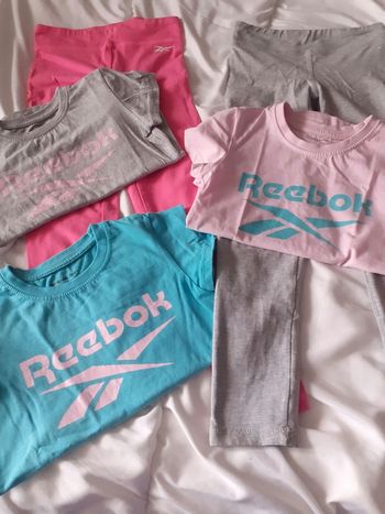 Lot reebok 2 leggins 3 t-shirts 10 ans fille
