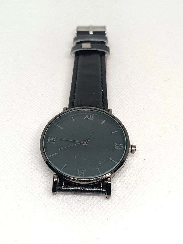 Montre homme élégante noir chiffre romain - photo numéro 2