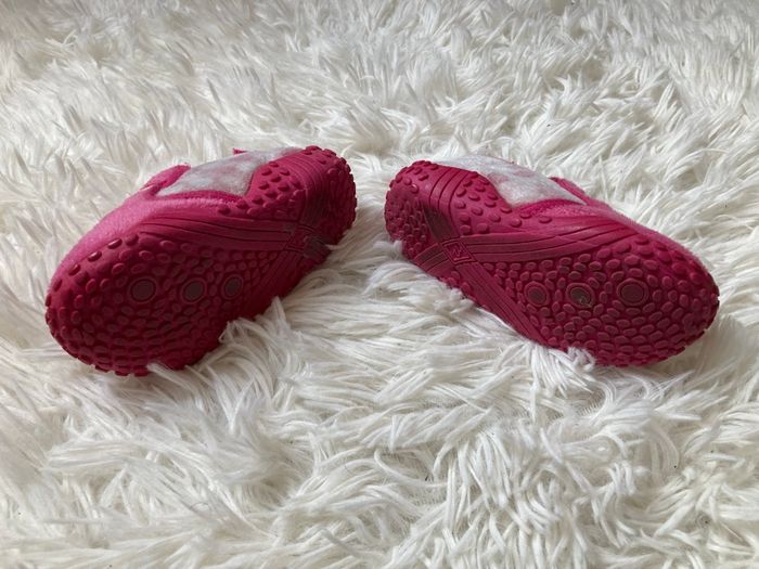 Chaussons 22 - photo numéro 2