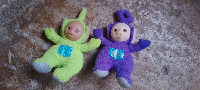 Lot de petites peluches Teletubbies Vintage