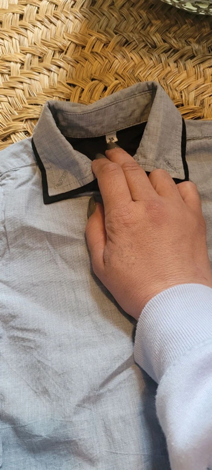 Jolie chemise garçon taille 3 ans Parfait état - photo numéro 4