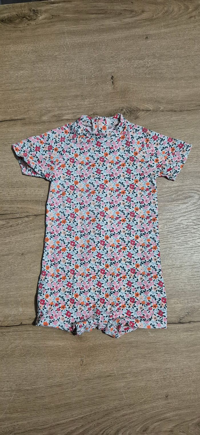 Maillot de bain anti UV 12 mois 🌸