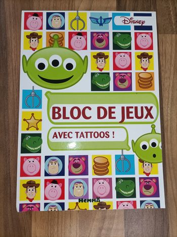 Livre de jeux Disney et tatoos 