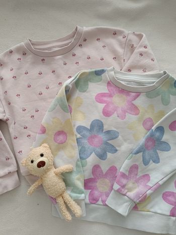 🌸 Deux pulls - taille 6 ans 🌸