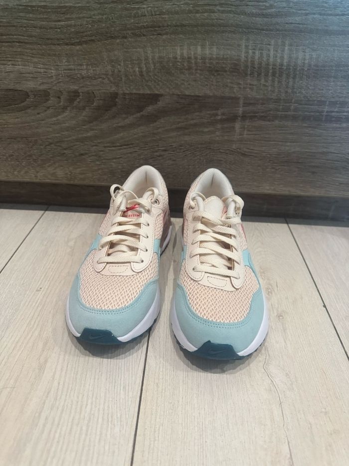Superbe baskets Air Max 90 Futura pointure 39 - photo numéro 7