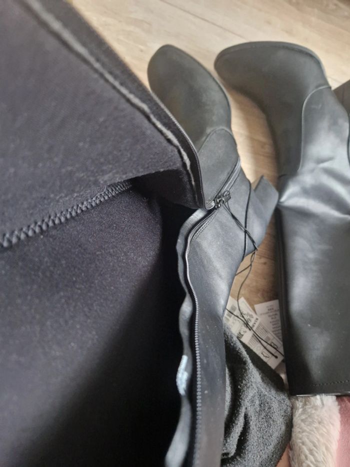 Bottes noires neuves, Kiabi, 38 - photo numéro 5