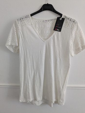 T-shirt blanc cassé  dentelle mim 36