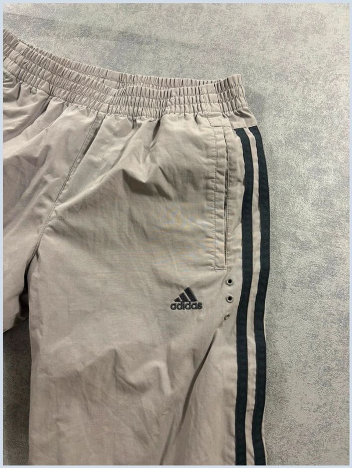 Pantacourt Adidas Gris logo brodé 12 ans - photo numéro 2