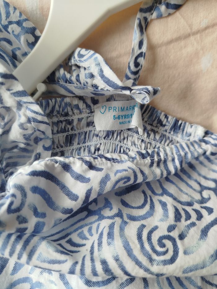 Robe 5-6 ans Primark - photo numéro 5