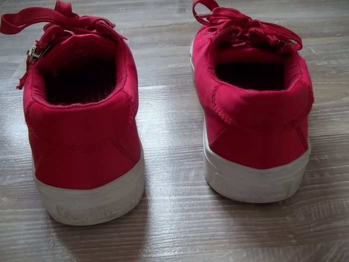 Sneakers rouge satiné Stradivarius 36 - photo numéro 6