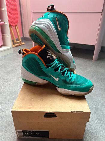 Nike Air Penny V Dolphins 45