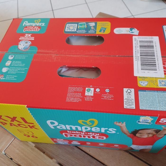 Couches Pampers Baby Dry Pants taille 5 - photo numéro 5