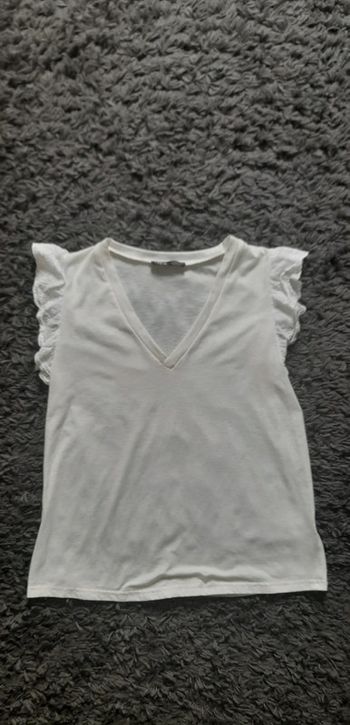 T-shirt top avec dentelle