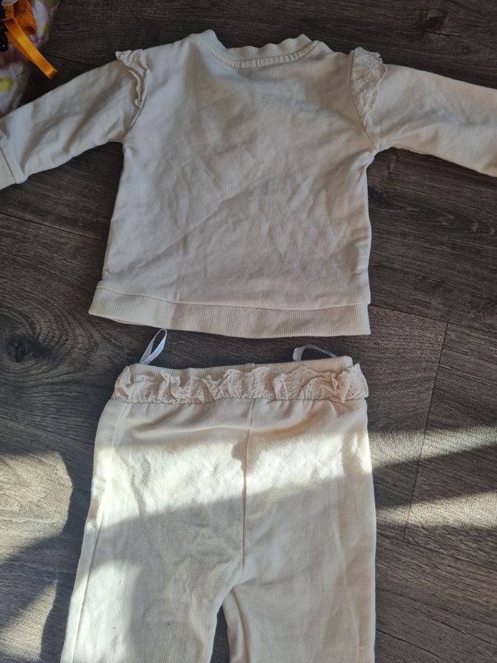 Ensemble bébé - photo numéro 3