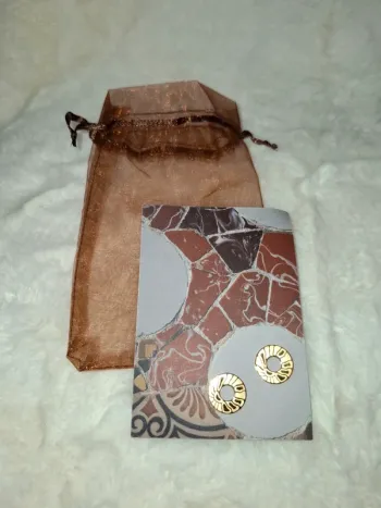 Boucles d'oreilles dorées Puces Marisol