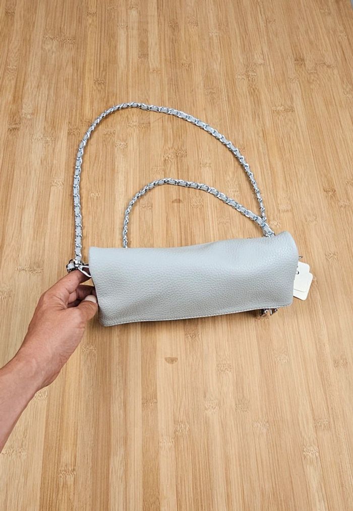 Sac à main, pochette et sa anse - photo numéro 10