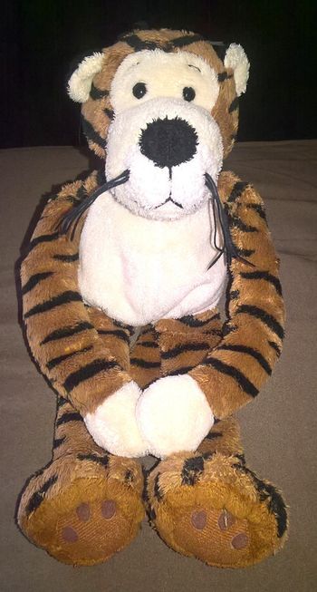 Tigre doudou peluche AJENA neuf