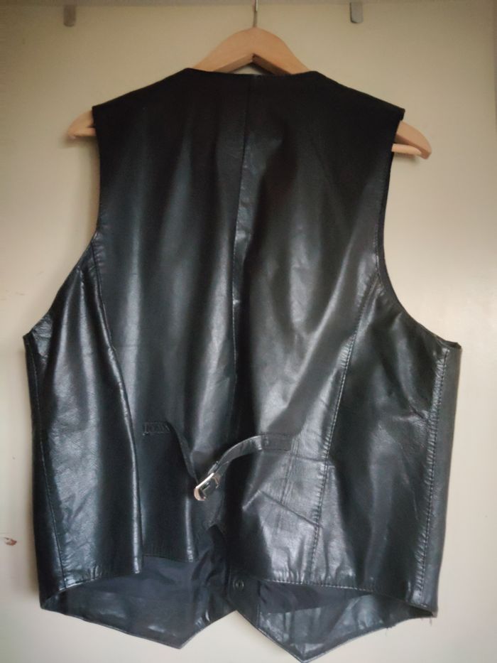 Gilet sans manche en cuir homme - photo numéro 2
