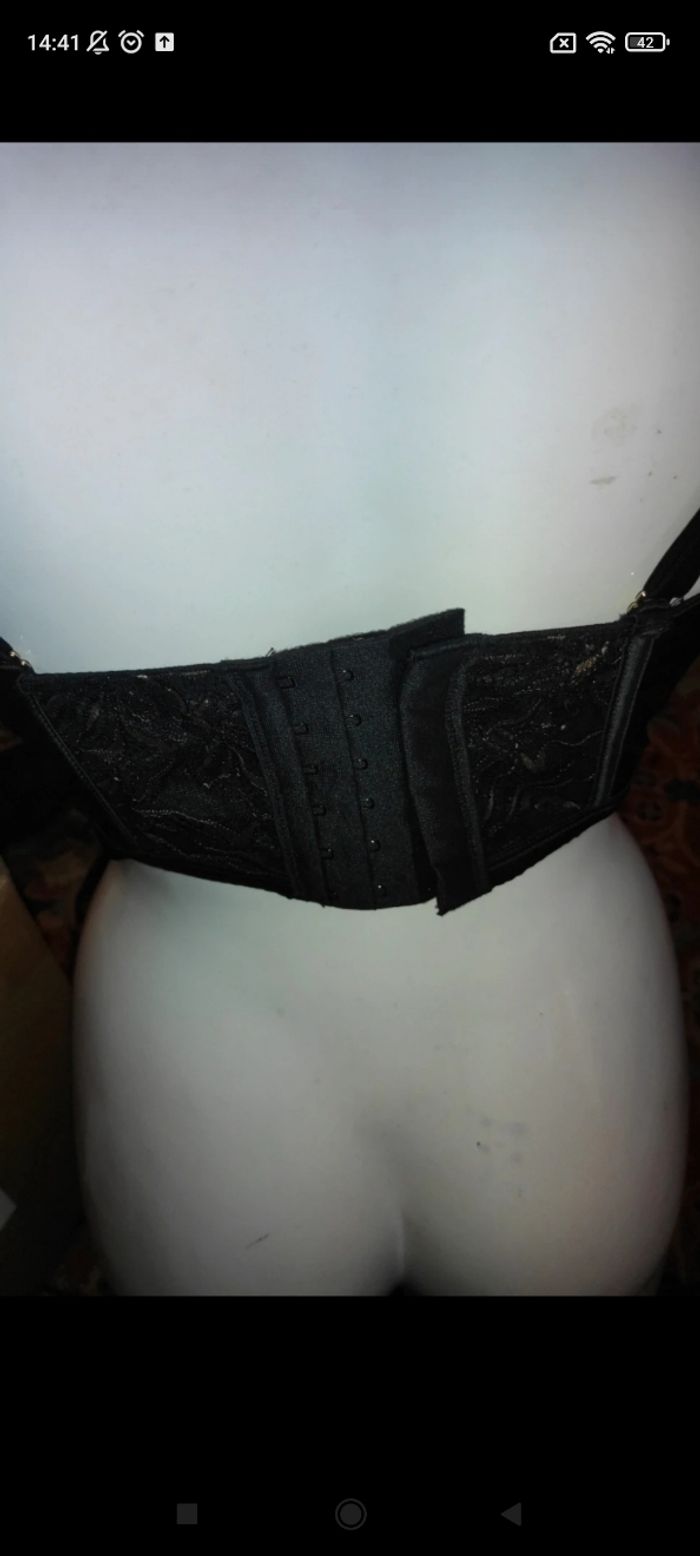 Très beau soutien gorge f15 - photo numéro 3