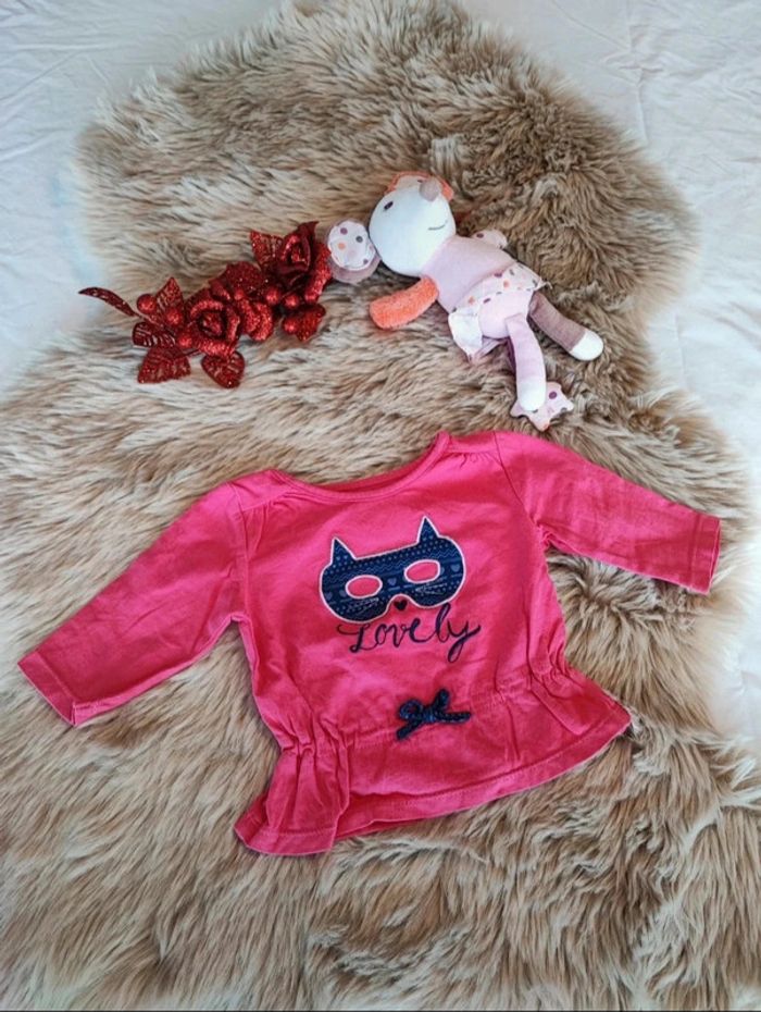 T-shirt fushia in extenso 3mois