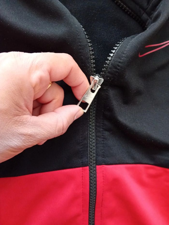 Gilet garçon 6/7ans Nike 🖤 - photo numéro 3