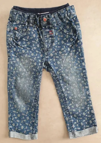 Jean bleu fleurs 18 mois