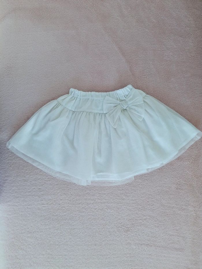 Jupe blanche en tulle Cyrillus 3 ans avec noeud décoratif - photo numéro 2
