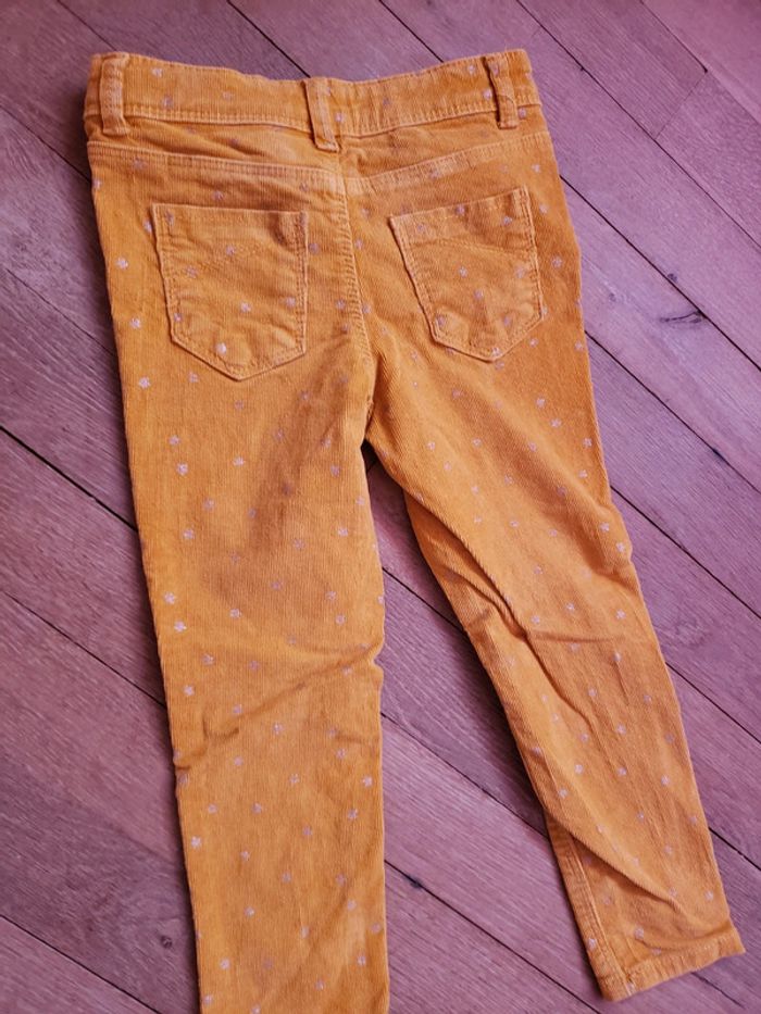 Pentalon jaune - photo numéro 2