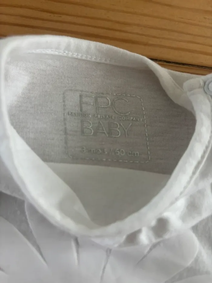 Teeshirt - photo numéro 3