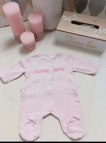 Grenouillère velours rose Kiabi fille 1 mois