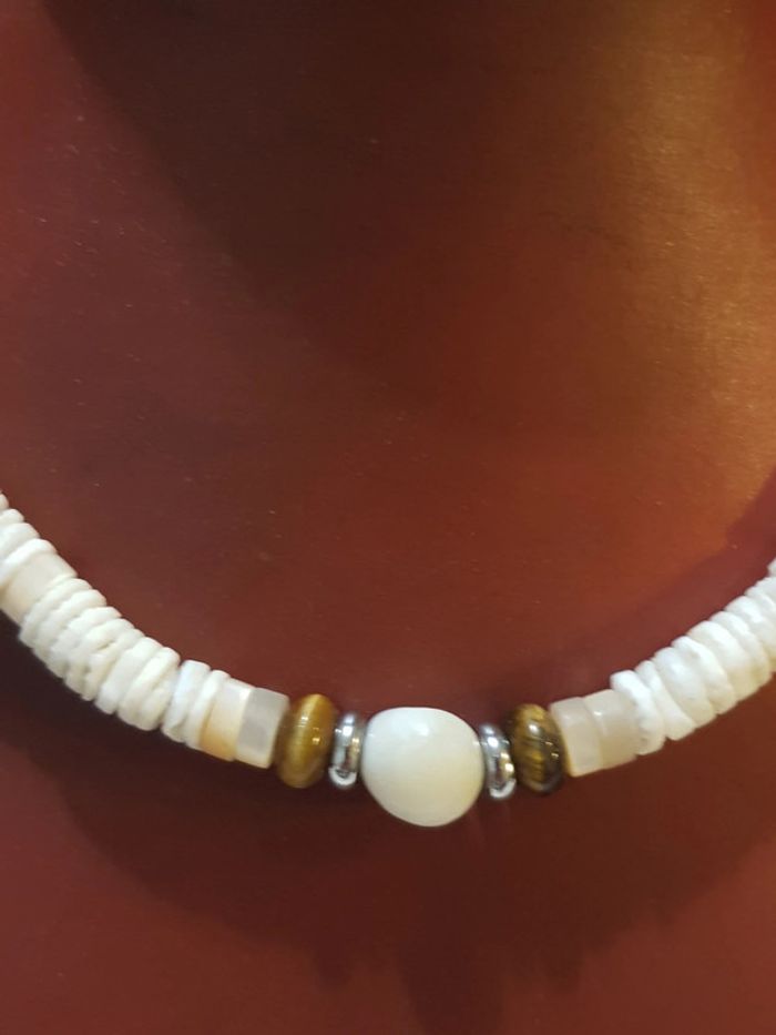 Collier Zag Surfeur Blanc pierre Cylindre - photo numéro 2