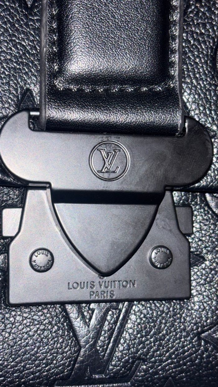 Sac à bandoulière en cuir de vachette - photo numéro 7