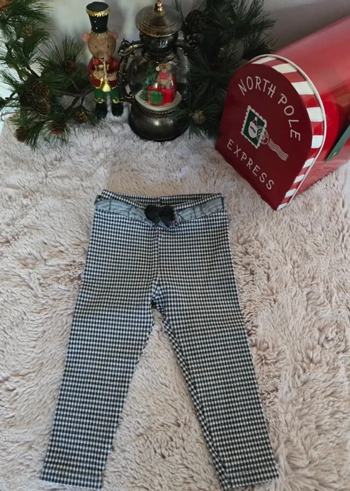 Lot de 2 Pantalons Bébé Fille – Taille 80 cm - photo numéro 2
