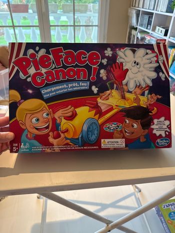 Pie face canon! Entarte ton adversaire