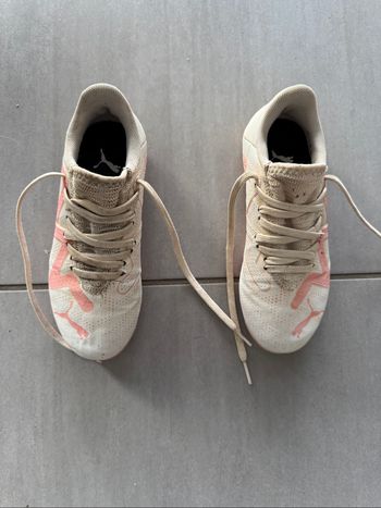 Chaussures de foot pointure 31