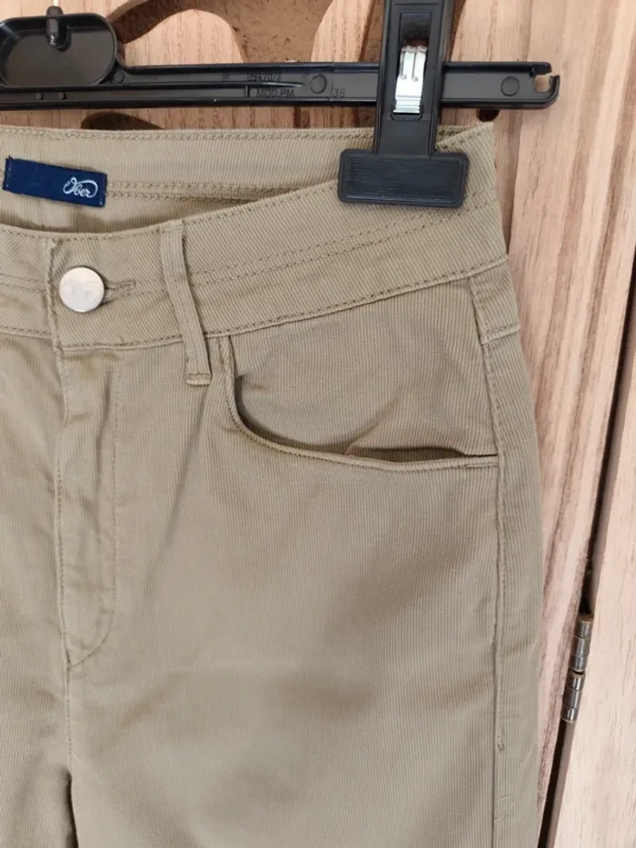 Pantalon 7/8 ème kaki T 36 Ober - photo numéro 5