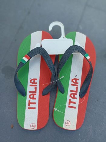 Tongs Italie taille 34