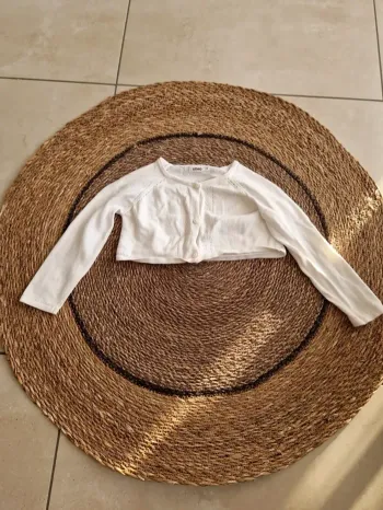 Joli boléro fille Gémo taille 3 ans